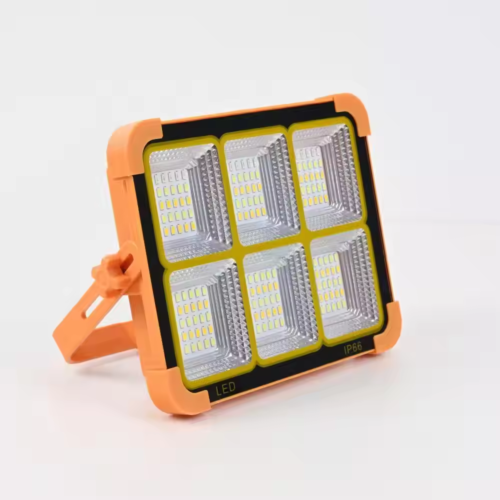 Outdoor Portable LED Solar Flo - Zumtobel Outdoor Lighting recensione e prezzo