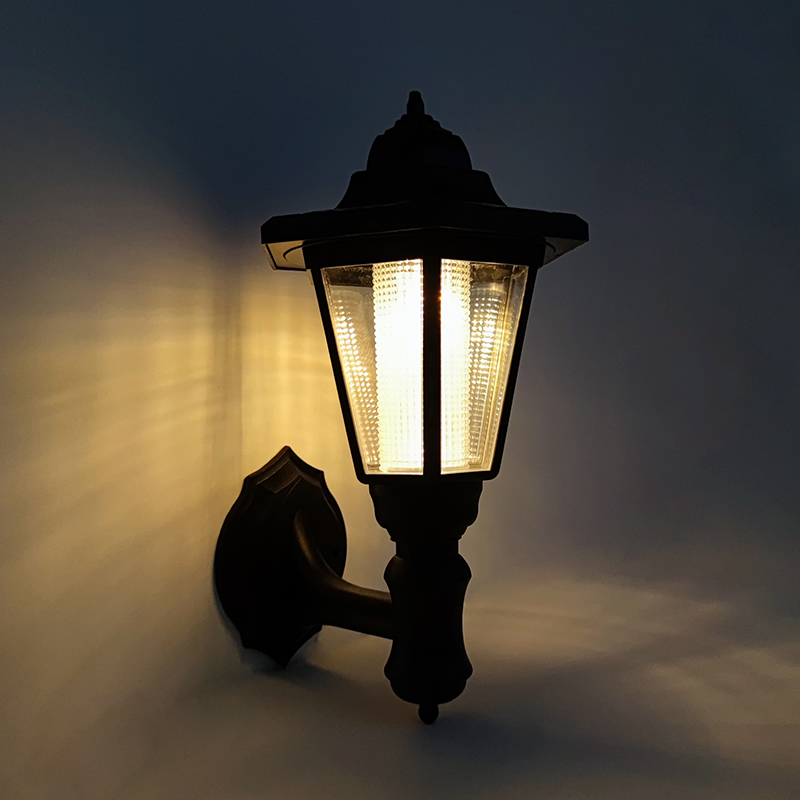 Retro Solar Wall Lamp, 1000mah - Outdoor Lighting Front Yard recensione e prezzo