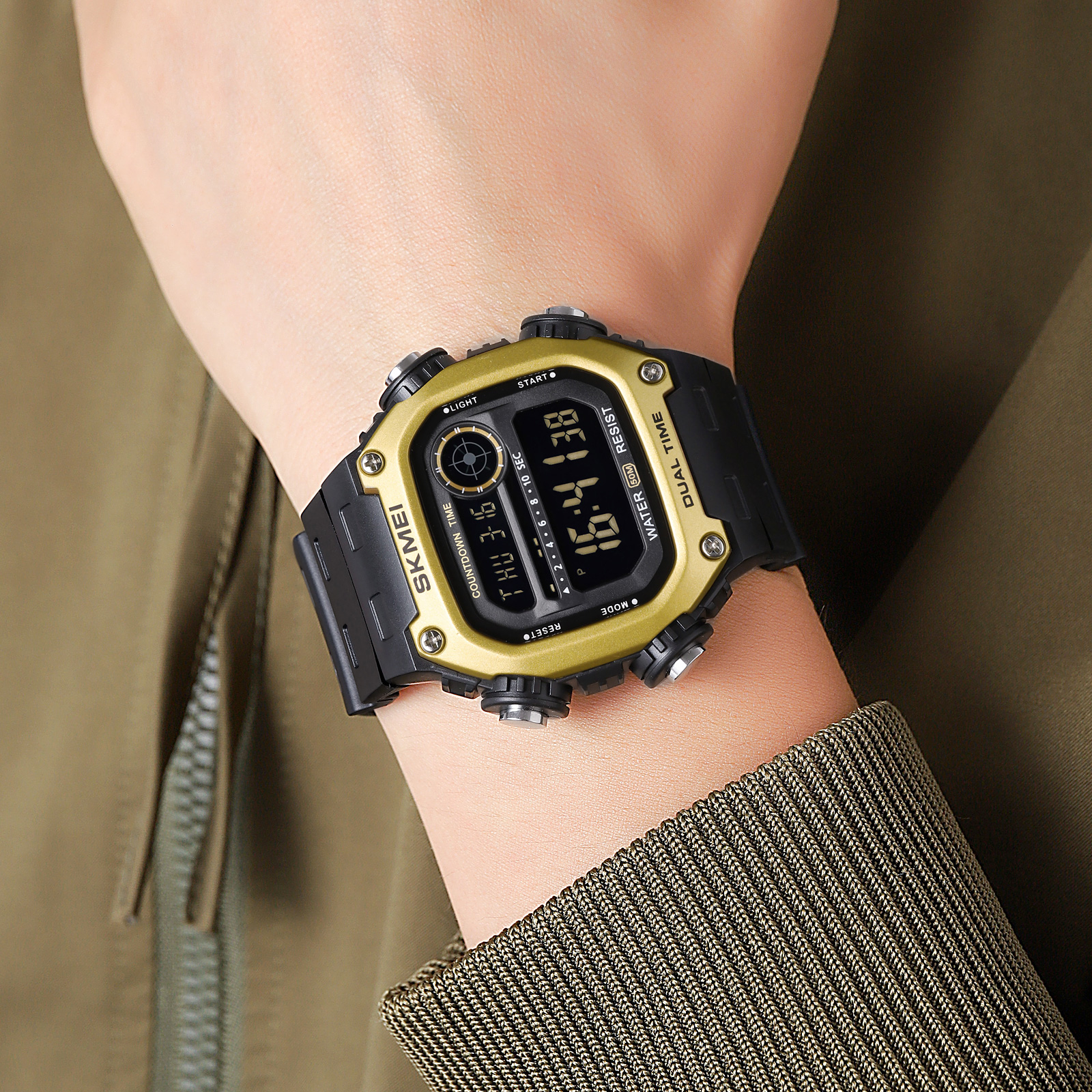 SKMEI Outdoor Digital Sports E - Outdoor Lighting Timer recensione e prezzo